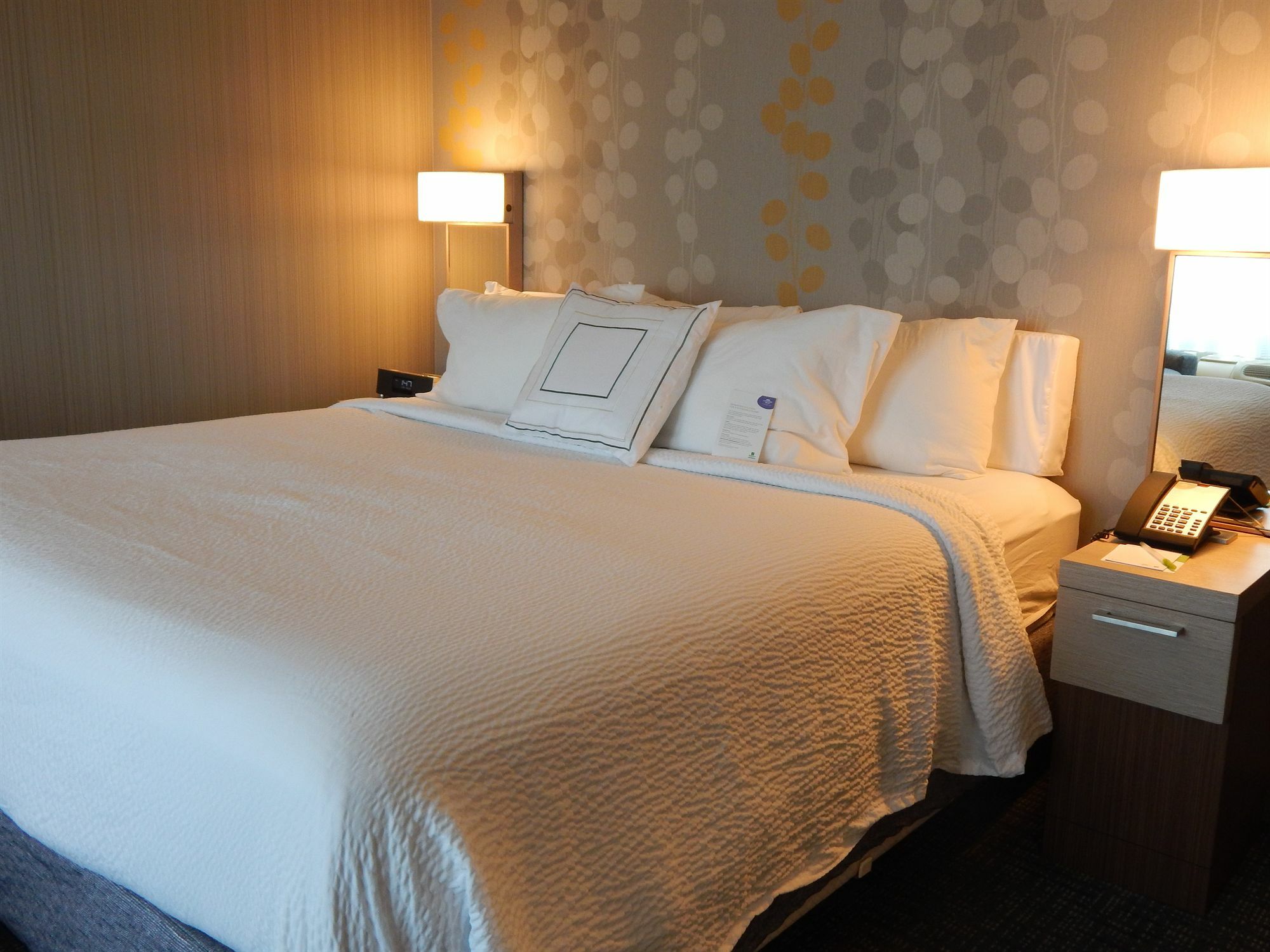 Courtyard By Marriott Los Angeles Pasadena Old Town Exteriör bild